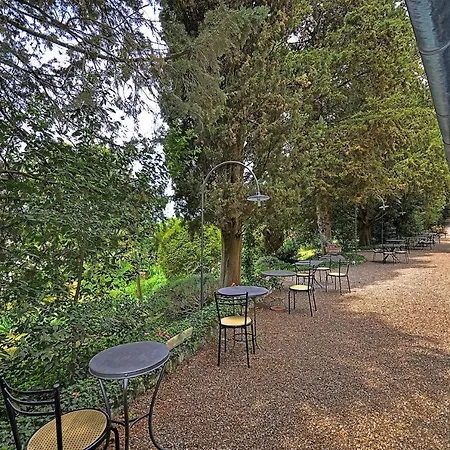 Sleeps 3 Centeno